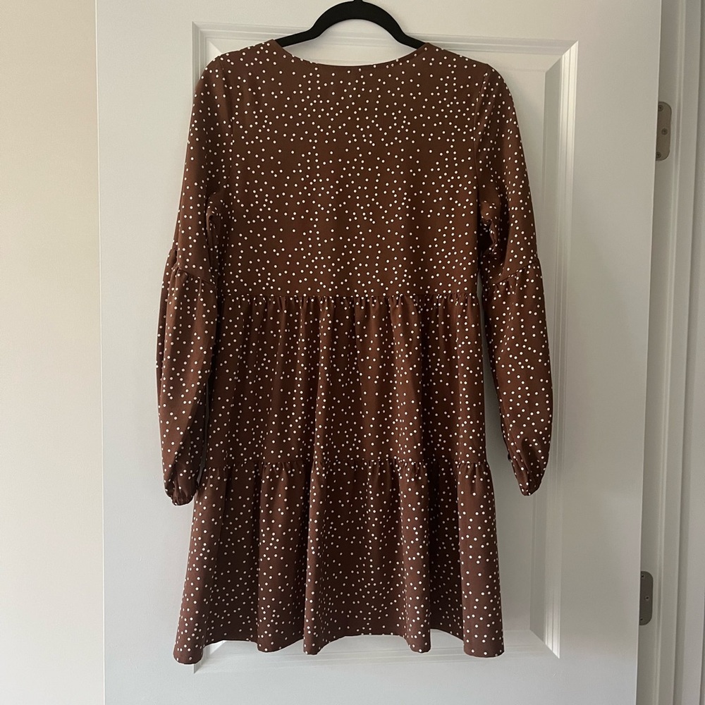 Brown polka dot long sleeve shift dress
